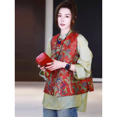 批发新中式国风红色短款马甲女款2026新款印花叠穿上衣小个子马夹外套