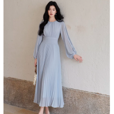 批发法式2026年新款复古长袖收腰显瘦气质<b class='q'>连衣裙</b>灯笼袖百褶长<b class='q'>裙</b>