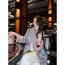 批发羊毛混纺提花国风<b class='q'>外套</b>女冬水貂毛拼接上衣厚