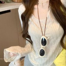 批发原版面料 法式微透V领长袖女纯欲薄<b class='q'>罩衫</b>宽松T恤秋上衣