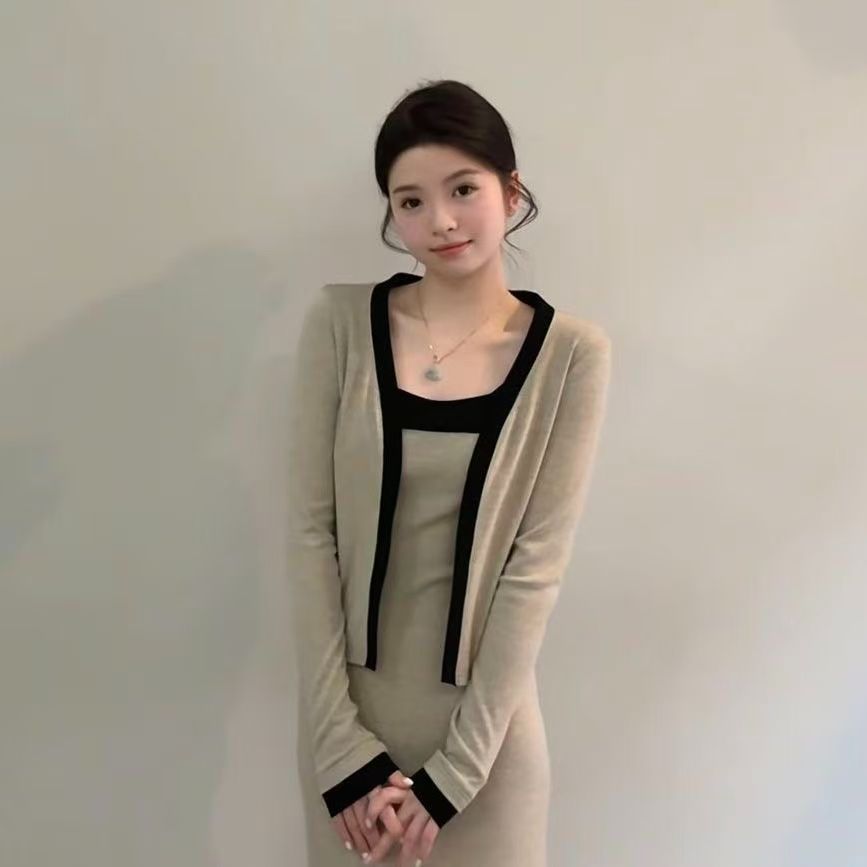 순수한 욕망 핫걸 배색 슬립 치마 세트 여성 가을 새로운 몸매 가꾸기 슬림해 보이는 슬립 드레스 쇼트 스타일 긴팔 오픈 가디건