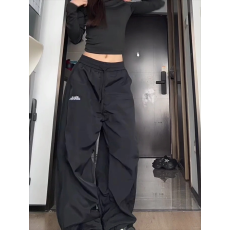 批发立体腰头-褶皱弯刀工装裤女设计感小众宽松垂感休闲运动阔腿裤子