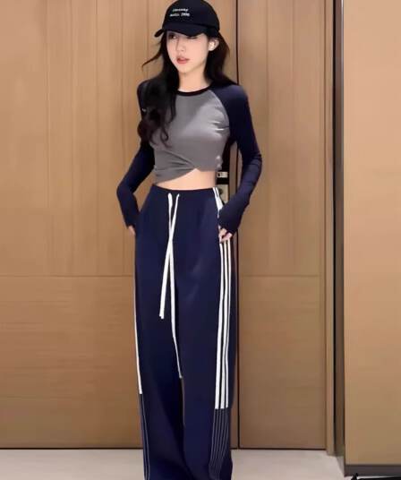검정색 아메리칸 운동 바지 여성 여름 2026 새로운 하이웨이스트 캐주얼 루즈핏 스트레이트 스트라이프 넓은 다리 학교 바지