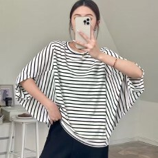 批发韩国东门2026新款女装时尚宽松<b class='q'>蝙蝠</b>袖舒适休闲圆领条纹短袖T恤女