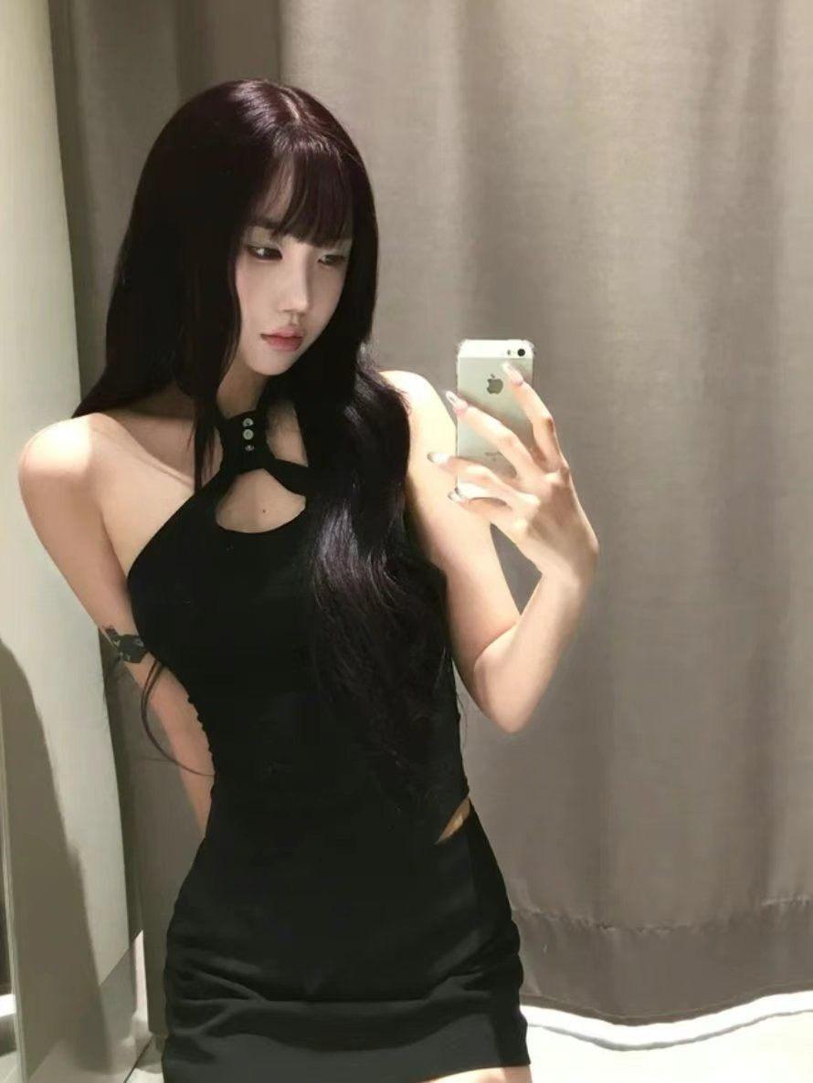 한국 동대문 봄 여름 새로운 품격 행침 목 몸매 가꾸기 디스플레이 몸 물 방울 백리스 만나는 조끼 티셔츠 여성