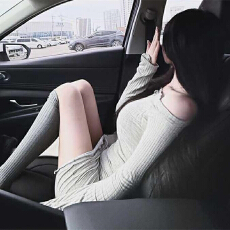 批发韩国<b class='q'>东大门</b>新款气质纯欲高级感一字领露肩修身显身材包臀连衣短裙