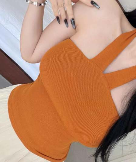 한국 동대문 새로운 품격 몸매 가꾸기 행침 목 벨트 패드 몸매 가꾸기 오프숄더 디스플레이 몸 민소매 만나는 조끼 티셔츠