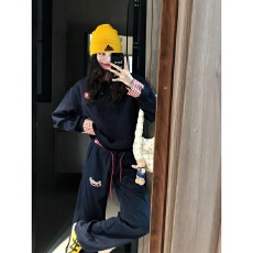 批发美式学院风休闲运动服套<b class='q'>装</b>女春秋高级感假两件卫衣<b class='q'>时尚</b>炸街两件套