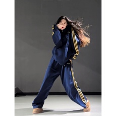 批发国潮嘻哈休闲<b class='q'>运动服</b>套装女秋季美式黑色宽松<b class='q'>大码</b>卫衣阔腿裤两件套