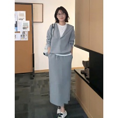 批发美式复古休闲卫衣套装女秋季新款慵懒宽松连帽V领上衣半裙<b class='q'>两件</b>套