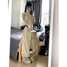 批发韩系减龄美式复古工装<b class='q'>休闲</b><b class='q'>运动</b>套装女春秋季新款超火巨好看一整套