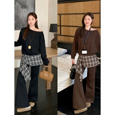 时尚套装女秋季洋气宽松显瘦假两件斜肩卫衣拼接格子微喇裤两件套