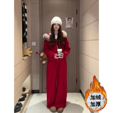 批发巨好看的新年圣诞红色休闲运动套装女秋<b class='q'>冬</b>加绒加厚毛领卫衣两件套