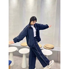 休闲运动服套装女秋冬时尚宽松显瘦冲锋衣长裤少女减龄跑步两件套