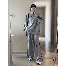 休闲运动服套装女春秋宽松显瘦盐系炸街重磅高街卫衣阔腿裤两件套