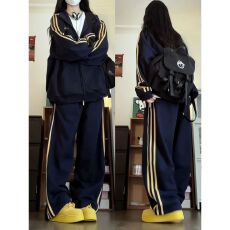 批发国潮嘻哈休闲<b class='q'>运动服</b>套装女秋季美式黑色宽松大码卫衣阔腿裤两件套