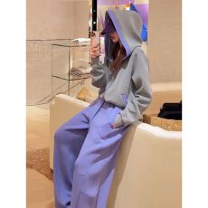 批发巨好看的欧货紫色休闲运动套装女春<b class='q'>秋</b>时尚慵懒酷飒卫衣外套两件套