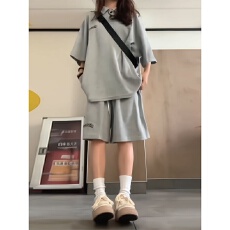 批发港风盐系休闲<b class='q'>运动服</b>套装女夏季学院风POLO领宽松<b class='q'>短袖</b>短裤两件套潮