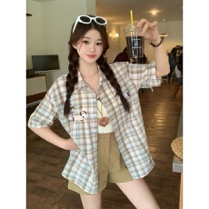 批发清纯系夏日穿搭套装休闲小众日系刺绣格纹衬衫高腰短裤时尚两件套