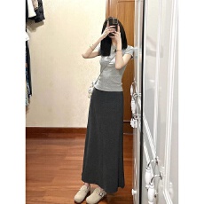 灰色正肩修身短袖两件套女韩版夏季新款高级感气质高腰长裙子套装
