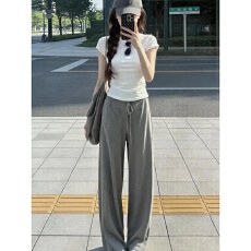 批发巨好看超火穿搭一整套韩系新款白色短袖T恤<b class='q'>女</b>夏季<b class='q'>休闲裤</b>两件套装