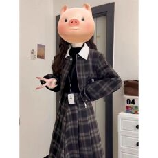 批发学院风<b class='q'>格子</b>半身连衣裙子女秋冬季穿搭一整套高级感<b class='q'>套装</b>裙气质长裙