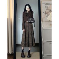 批发法式学院风休闲运动<b class='q'>套装</b>女秋冬少女小香风<b class='q'>格子</b>短外套半身裙两件套