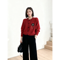 批发2026春新款红色针织开衫女韩版短款圆领显瘦外套云气质小香风上衣