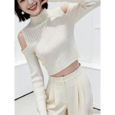 批发露肩上衣修身毛衣小露香肩套头半高领高腰漏肩霓短款针织外穿性感