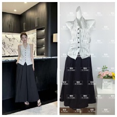 批发2026 夏港风小个子时尚条纹V领背心搭<b class='q'>高腰</b>垂感大脚裤套装