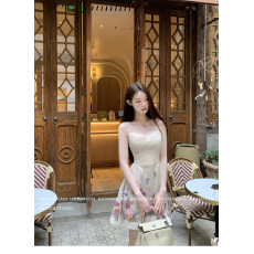 kubiliv浪漫花影复古印花蕾丝绑带收腰a字短裙纯欲性感连衣裙