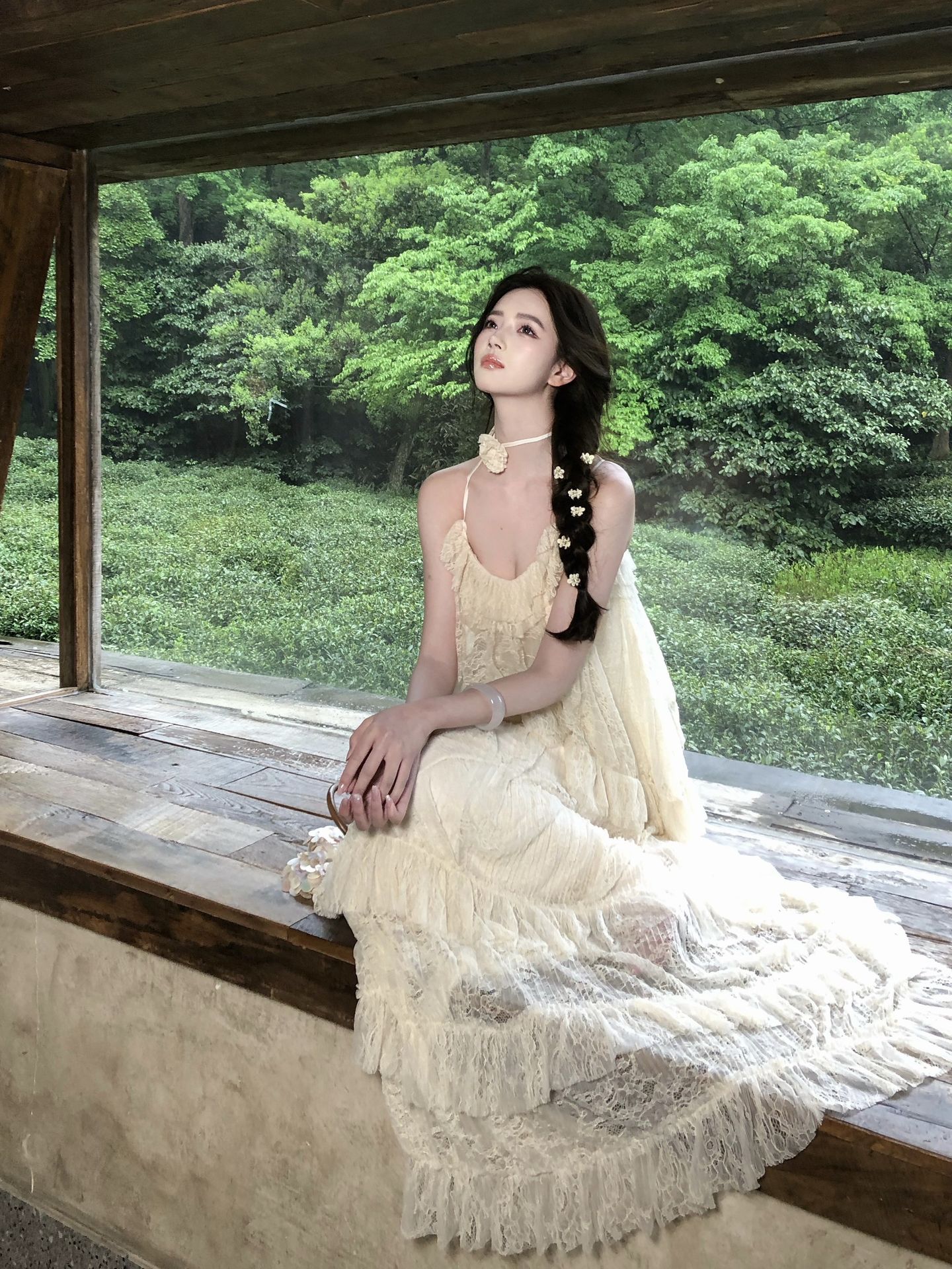 여름 새로운 광장 칼라 디자인 센스 디스플레이 화이트 품격 슬림해 보이는 여성 드레스