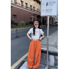 批发26夏季新款韩版字母印花<b class='q'>短袖</b>T恤短款+显瘦阔腿裤两件套套装