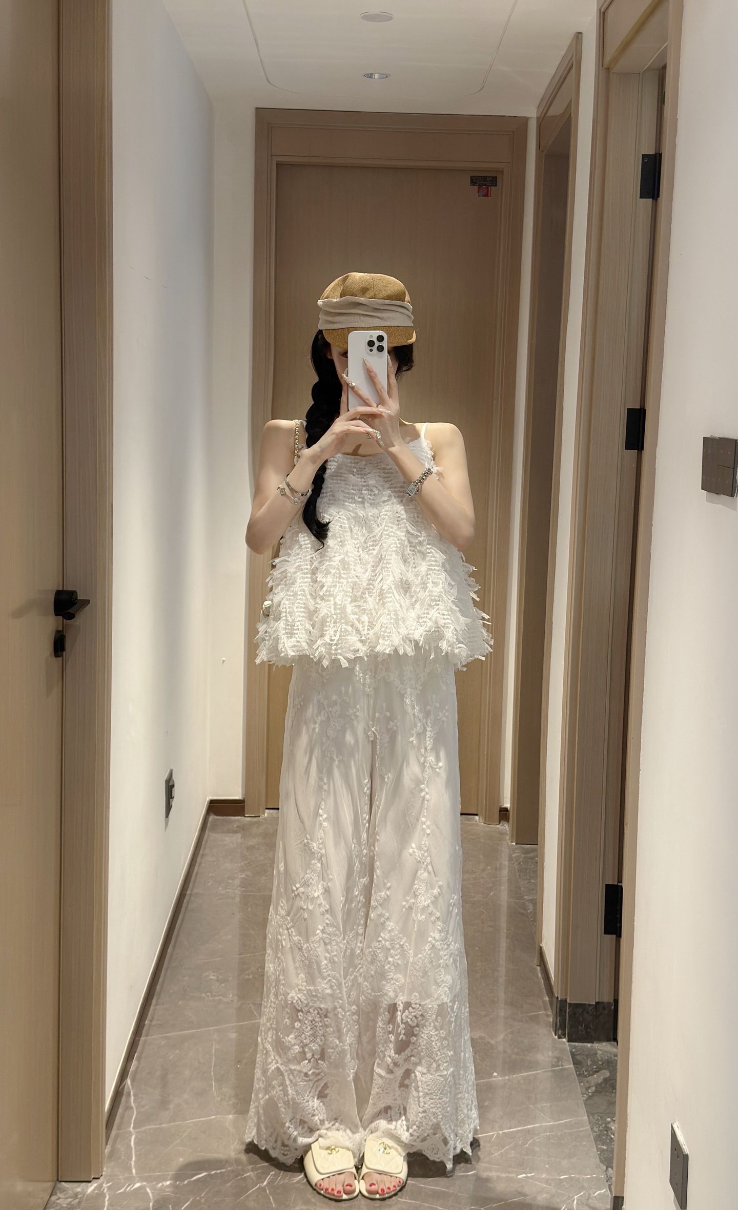 프랑스식 부드러운 바람 무거운 작업 깃털 슬립 레이스 넓은 다리 투피스 슈트