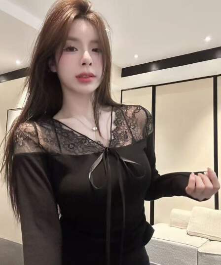 프랑스식 부드러운 품격 V넥 니트 여성 드레스 가을 겨울 디자인 센스 다용도 허리 수축 슬림해 보이는 A라인 스커트 작은 키
