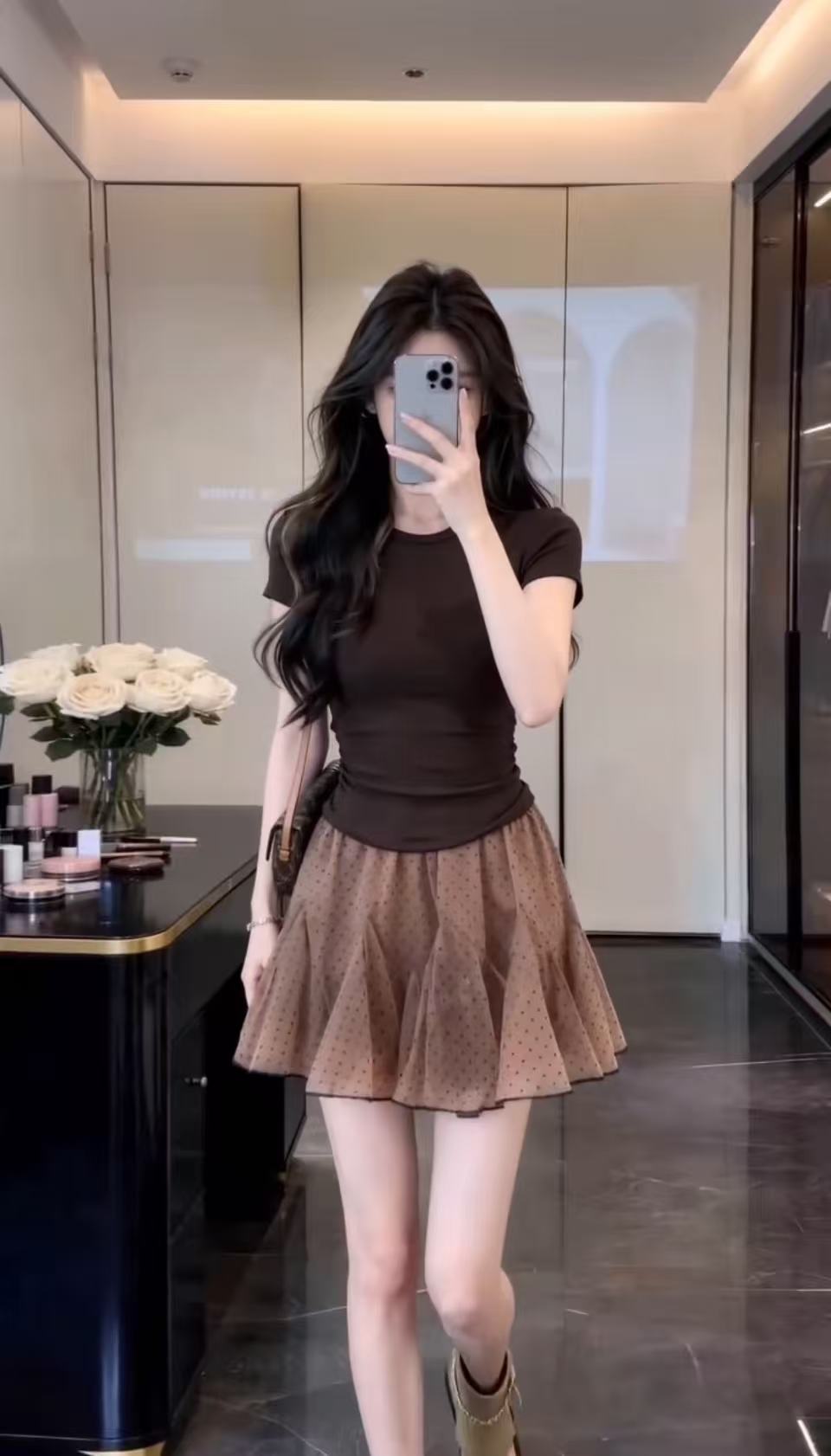 레트로 고급 센스 품격 맨위 망사 미니 스커트 투피스 슈트 연령 감소 전체 집합 ootd 착용 가져 가라. 2026 여름