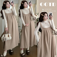 批发实拍 孕妇装秋冬款背带裙两件套装