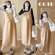 批发实拍 孕妇装秋冬吊带<b class='q'>连衣裙</b>两件套装