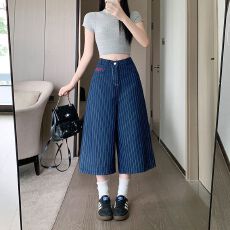 批发实拍实价~条纹七分裤女新款宽松阔腿撞色刺绣牛仔<b class='q'>短裤</b>休闲中裤潮