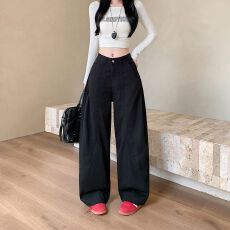 批发实拍实价~复古水洗黑色宽松高腰牛仔裤女秋季百搭气质弯刀裤长裤