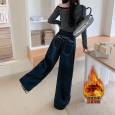 批发实拍实价~加绒弯刀设计感牛仔裤女美式复古高街直筒阔腿宽松<b class='q'>裤子</b>