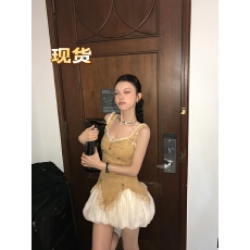 批发DULA好好家 复古辣妹风毛边<b class='q'>牛仔</b>吊带背心女夏流苏设计感修身上衣