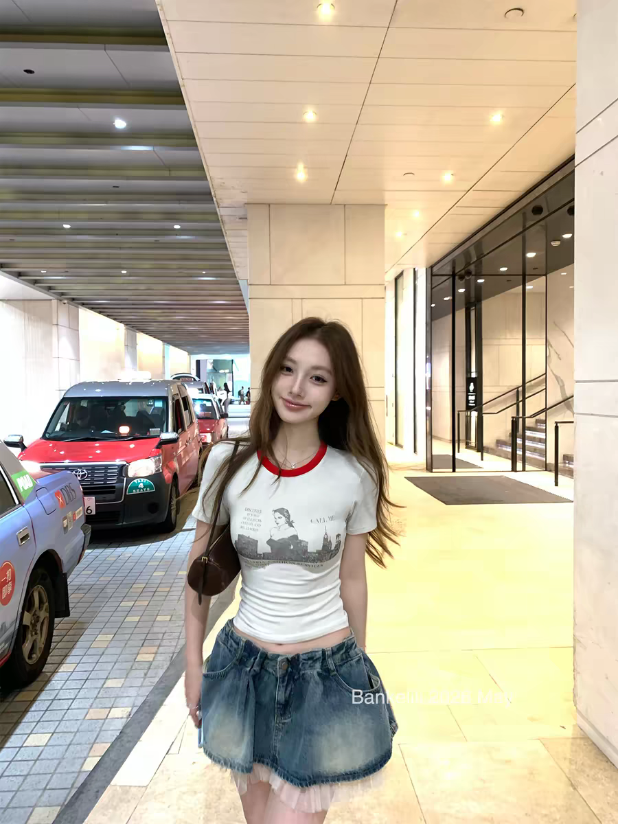 밤나무 코코아 bankelili jennie 지점 자르다 당겨서 같은 단락 섹시함 핫걸 마 오래된 포스터 반팔 여성 여름