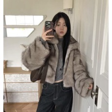 批发韩国<b class='q'>东大门</b><b class='q'>代购</b>2025秋冬款 翻领拉链人造毛宽松长袖外套女