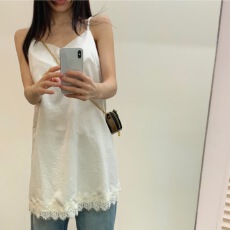 批发已出货    新款  <b class='q'>蕾丝</b>拼接吊带连衣裙显瘦中长款叠穿<b class='q'>背心裙</b>