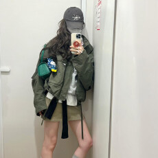 批发美式复古工装立领夹克上衣女早秋流行新品休闲百搭宽松时髦外套潮