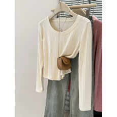 批发实拍chic甜辣纯欲风正肩U领露锁骨长袖<b class='q'>T</b><b class='q'>恤</b><b class='q'>女</b>秋装修身韩版短款上衣