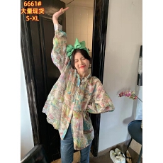 批发彼岸寻复古印花泡泡袖衬衫女新款<b class='q'>甜美</b>小众宽松时尚休闲上衣娃娃衫