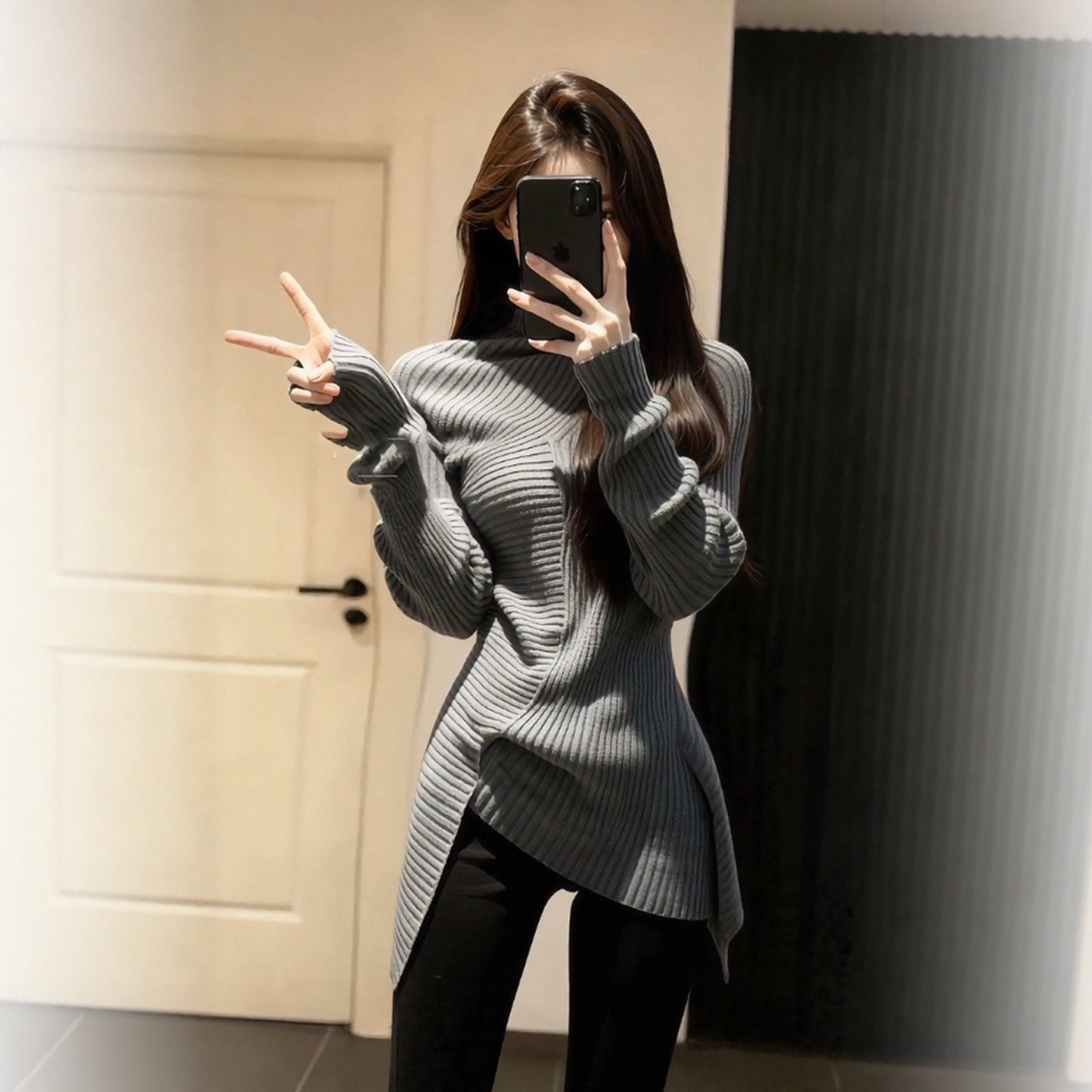 회색 터틀넥 루즈핏 느긋한 바람 니트 스웨터 2026 봄 새로운 고급 센스 프랑스식 자이언트 잘 생긴 스웨터 여성 의류