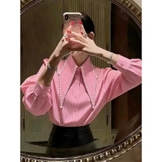 批发法式轻奢粉色条纹拼接翻领<b class='q'>衬衫</b>女设计感独特漂亮宽松长袖上衣早春
